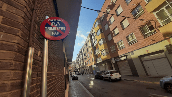 Burriana implementa el estacionamiento trimestral