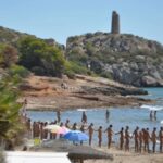 Desaparece la playa nudista de Torre Bellver