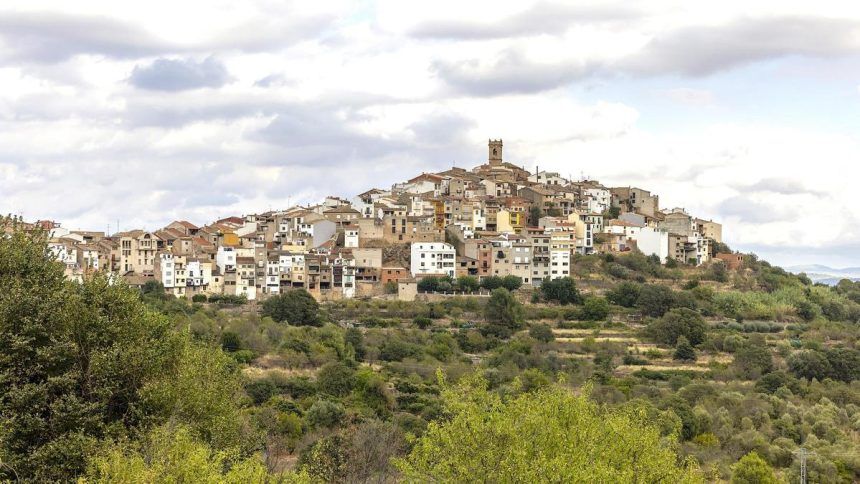 Investigan una construcción ilegal en suelo protegido en Les Useres