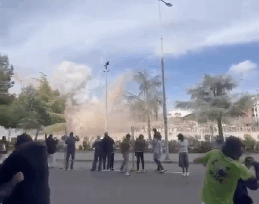 Explosión en la mascletà de Burriana