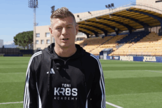 Toni Kross Villarreal Yellow Cup Easter