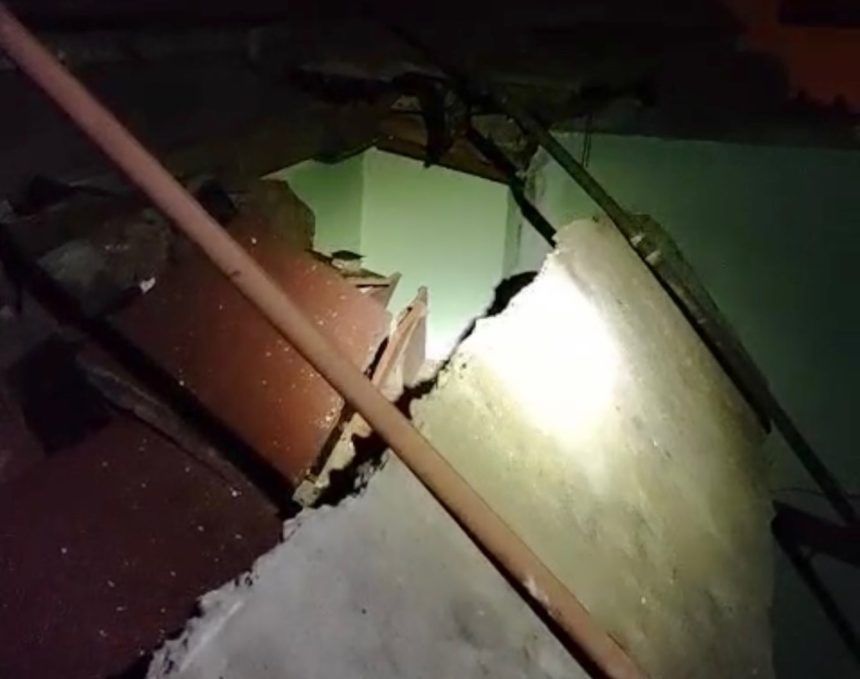 Se derrumba el techo de una vivienda en Vila-real 