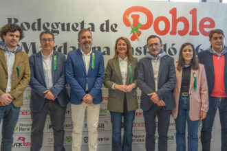 Begoña Carrasco alcaldesa de Castellón en la bodegueta de Poble