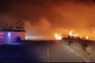 Incendio en el camino Serratelles entre Nules y Moncofa