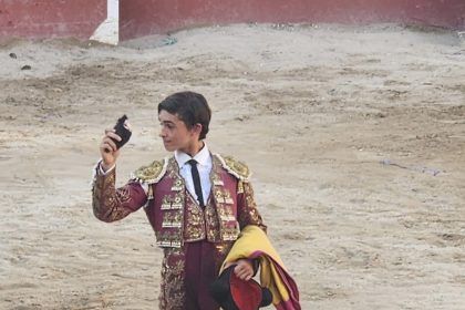 El novillero vila-realense Jorge Escamilla destaca en Benasal