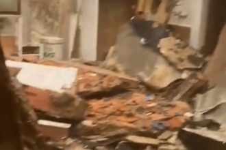Una casa se derrumba en Betxí