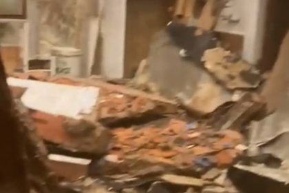 Una casa se derrumba en Betxí