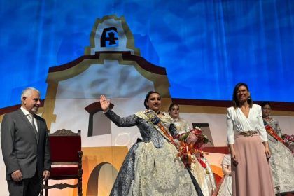 Presentación Reina y Corte de Almassora