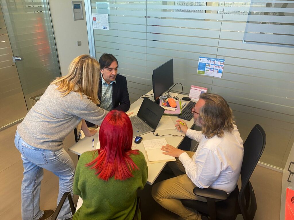 equipo de investigación impacto TEA en familias CEU Cardenal Herrera Castellón