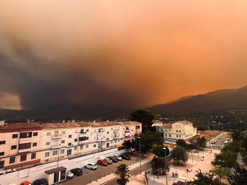 Confinan a Onda Por el Incendio de la vall d'Uixó