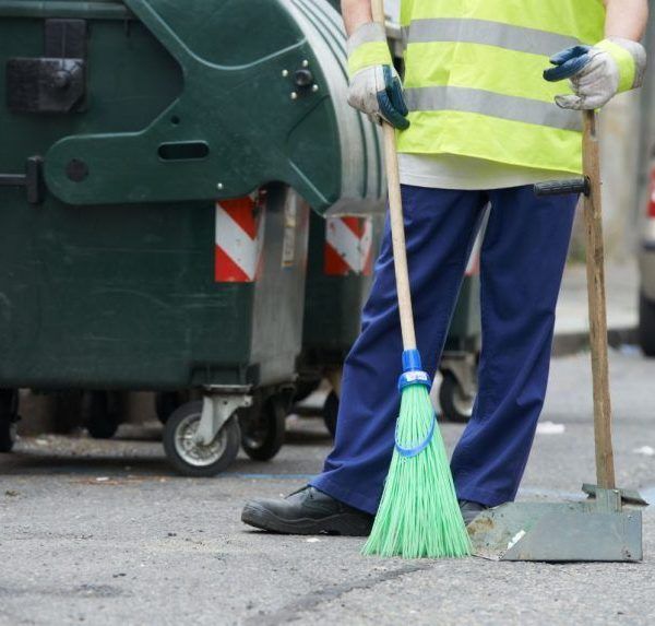 FCC presenta batalla y recurre la adjudicación del megacontrato de basuras de Castellón a Simetría