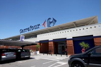 Se vende el Carrefour de Vila-real