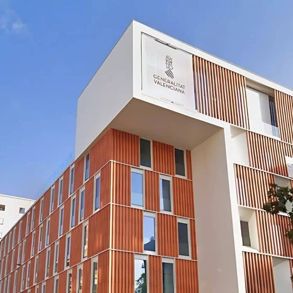 El Consell formalitza la cessió de l’edifici de Borrull a l’Ajuntament de Castelló per a ús administratiu i atenció ciutadana