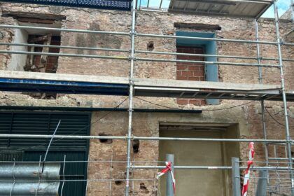 Moncofa impulsa una nueva fase para recuperar su muralla medieval