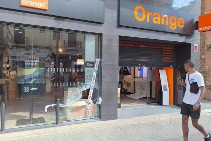 Robo Orange Vila-real