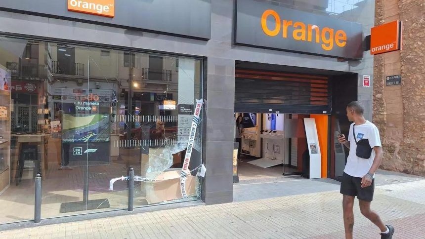 Robo Orange Vila-real