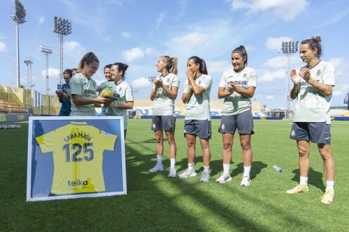 20230529-Homenaje-VCF-Fem-Lara-Mata-005